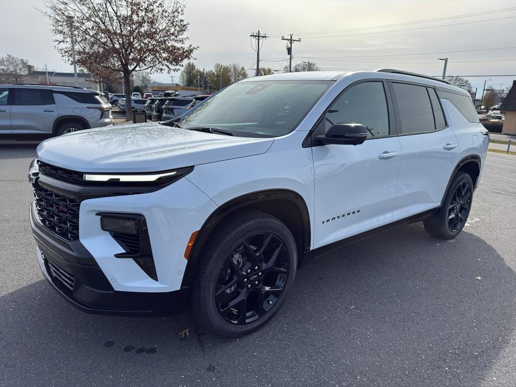 new 2026 Chevrolet Traverse car, priced at $56,092
