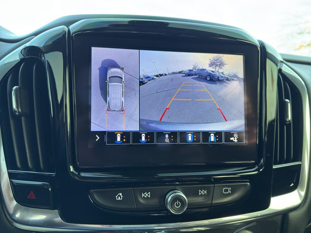 used 2020 Chevrolet Traverse car, priced at $30,869