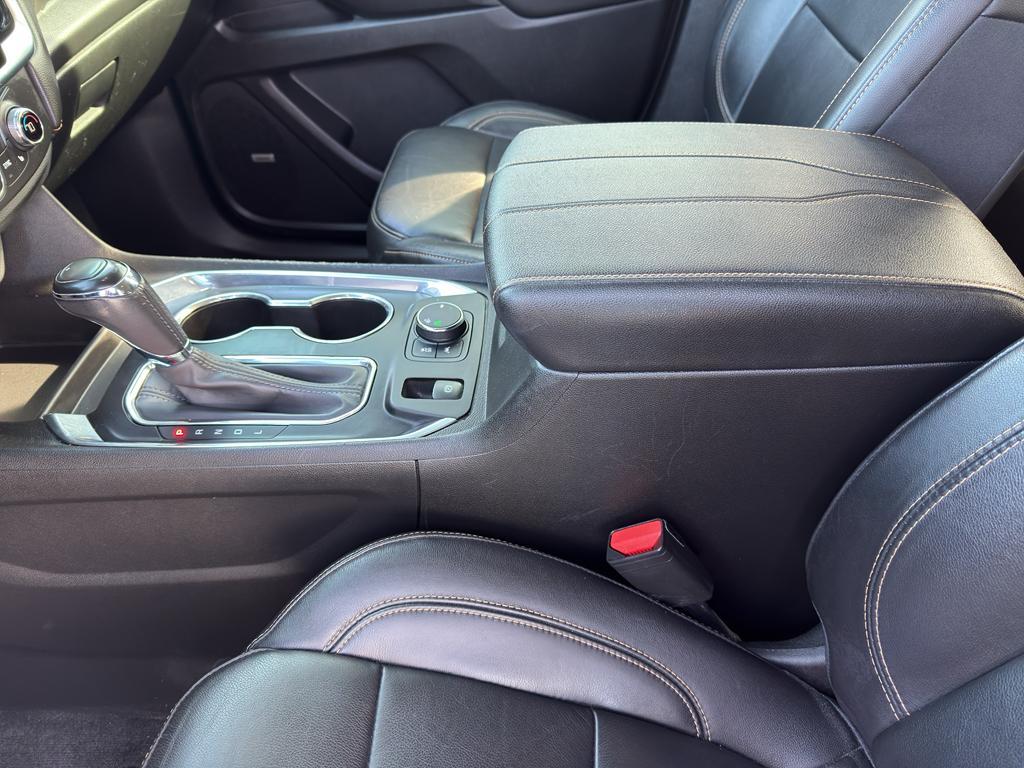 used 2020 Chevrolet Traverse car, priced at $30,869