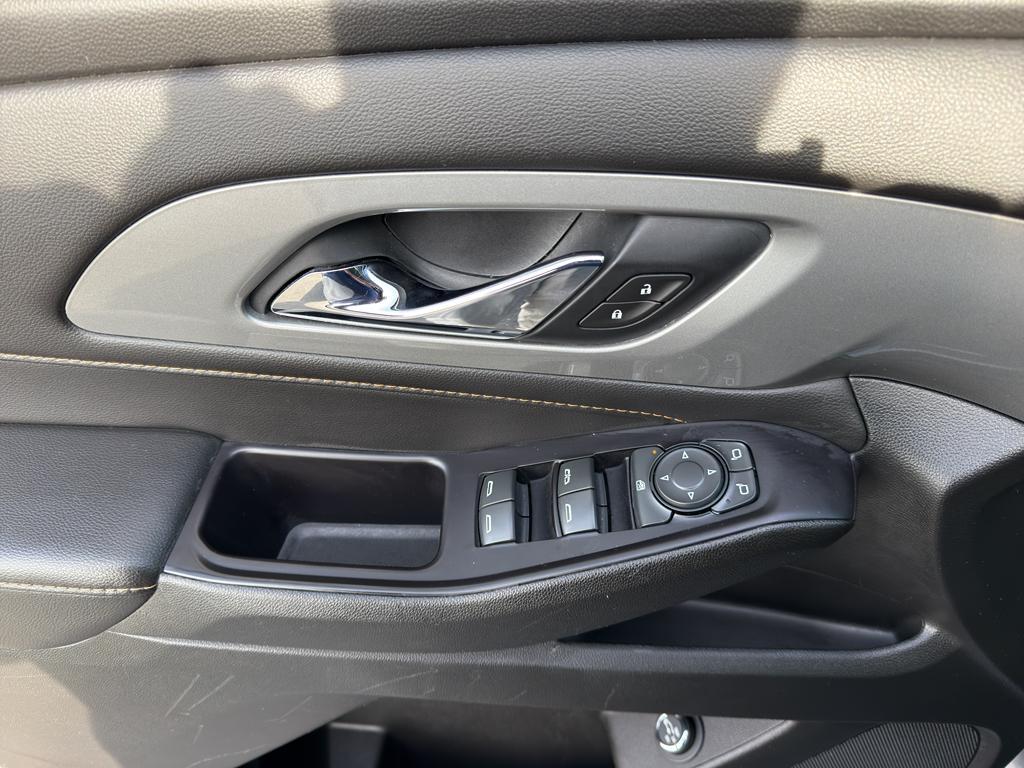used 2020 Chevrolet Traverse car, priced at $30,869