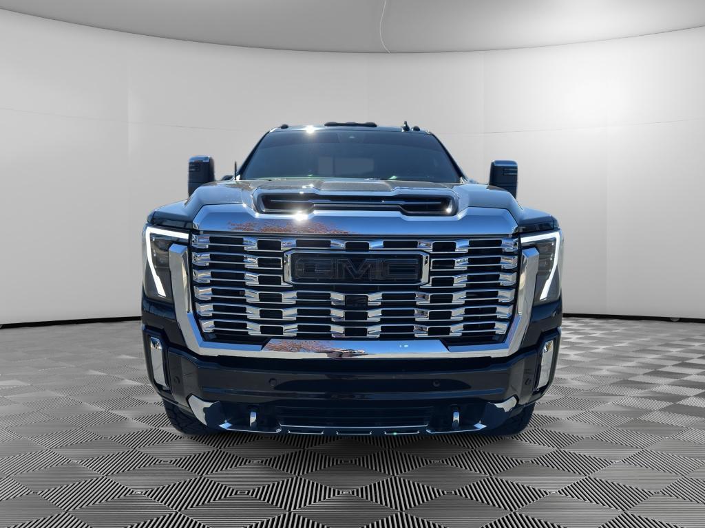 used 2024 GMC Sierra 2500 car, priced at $74,991