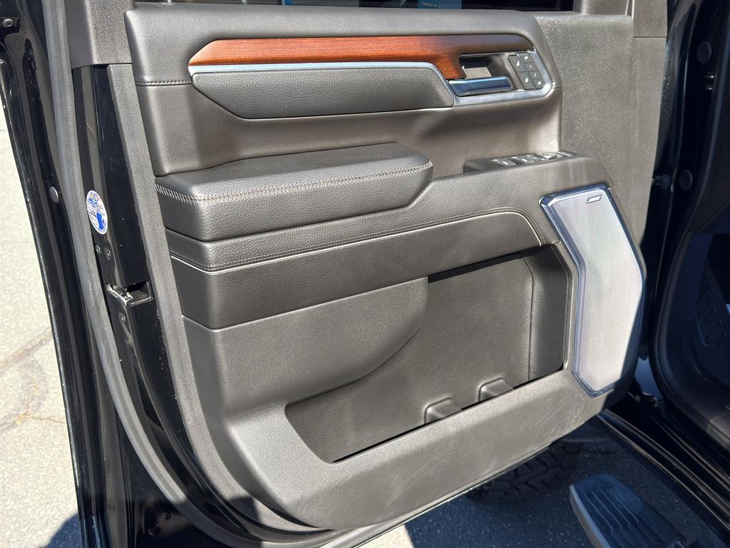 used 2024 GMC Sierra 2500 car, priced at $74,991