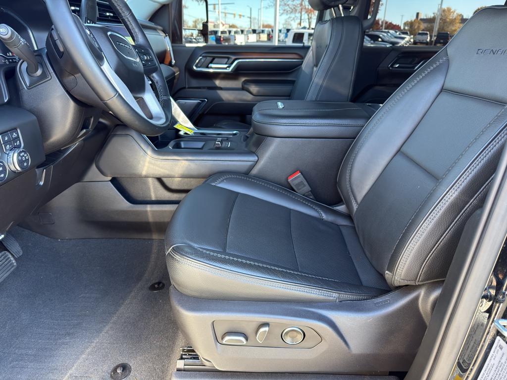 used 2024 GMC Sierra 2500 car, priced at $74,991