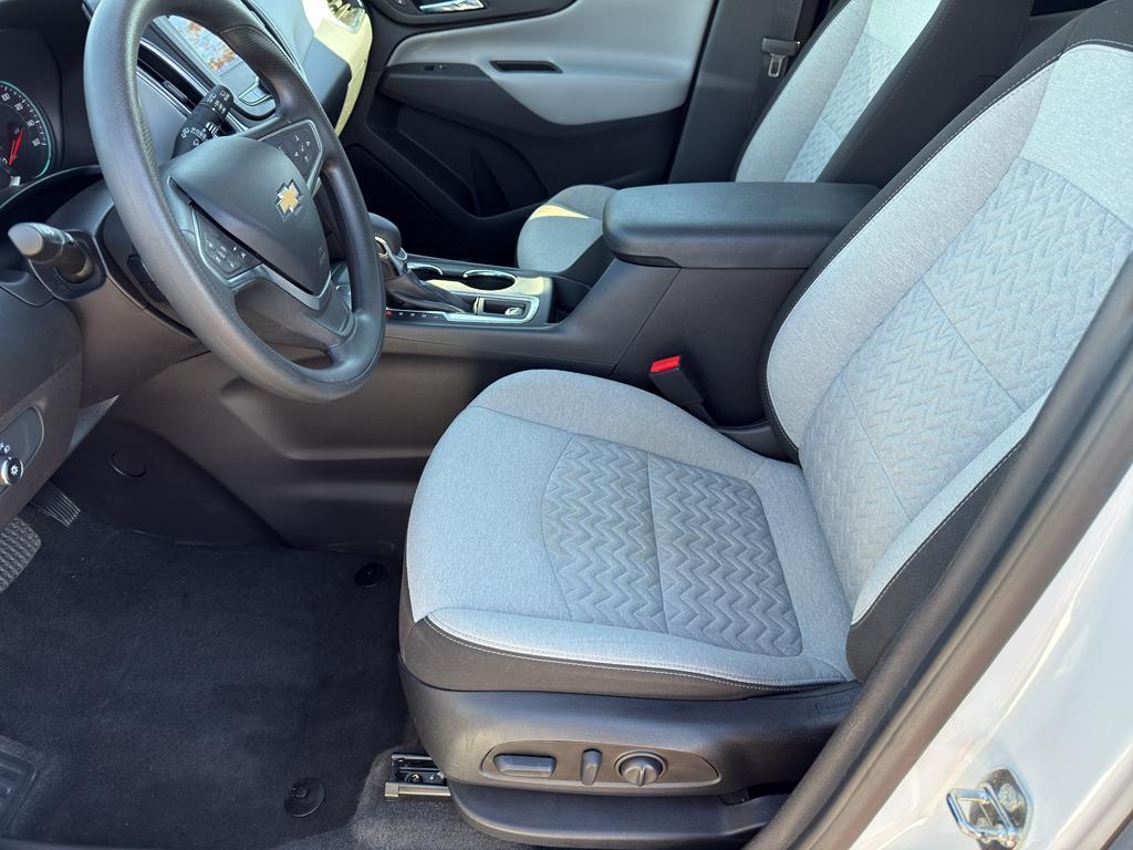 used 2022 Chevrolet Equinox car, priced at $18,988