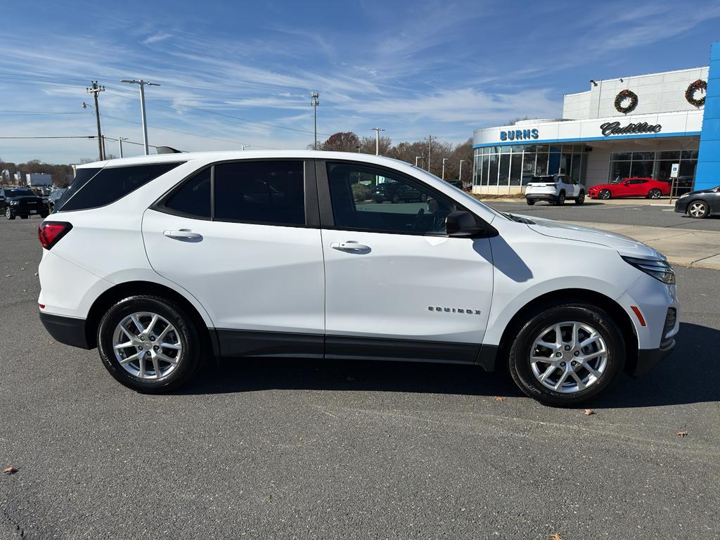 used 2022 Chevrolet Equinox car, priced at $18,988