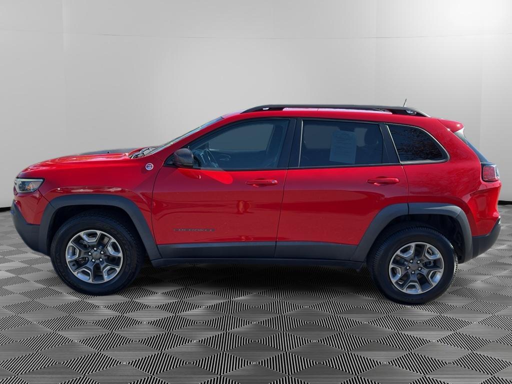 used 2019 Jeep Cherokee car, priced at $12,991