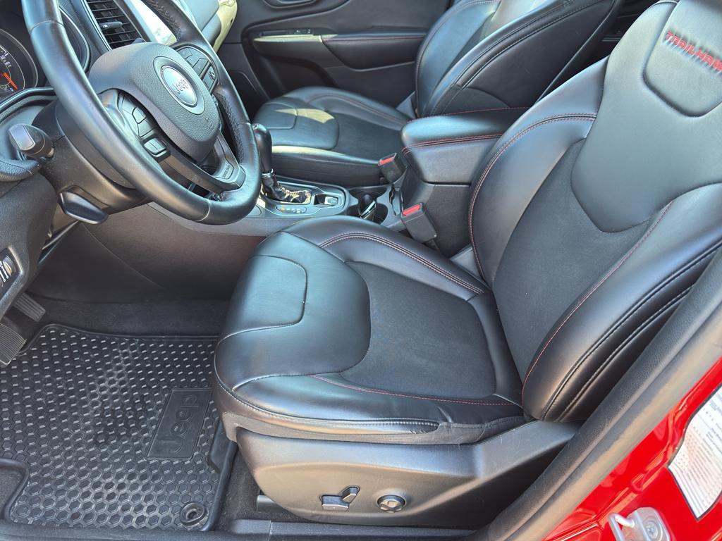 used 2019 Jeep Cherokee car, priced at $12,991