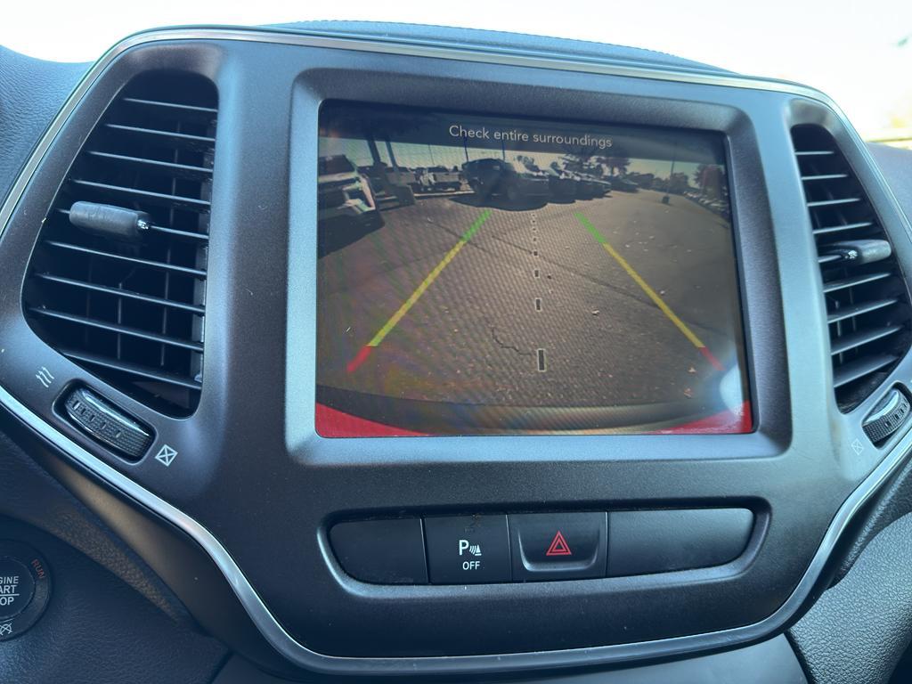 used 2019 Jeep Cherokee car, priced at $12,991