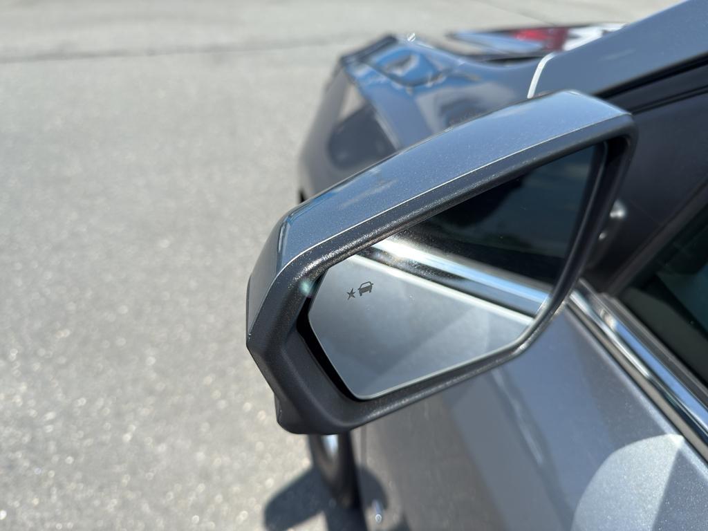 used 2024 Chevrolet Equinox car, priced at $23,588