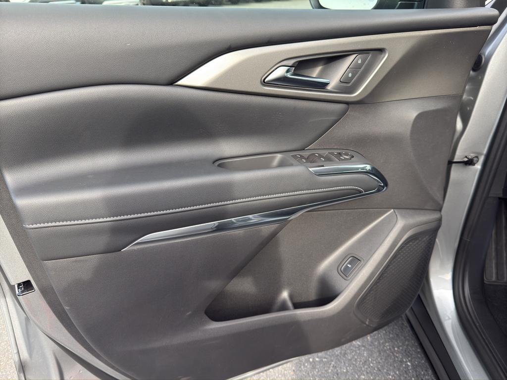 new 2026 Chevrolet Traverse car, priced at $40,882