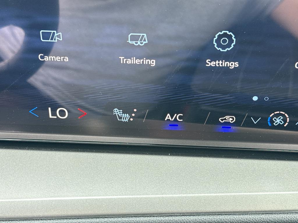 new 2026 Chevrolet Traverse car, priced at $40,882