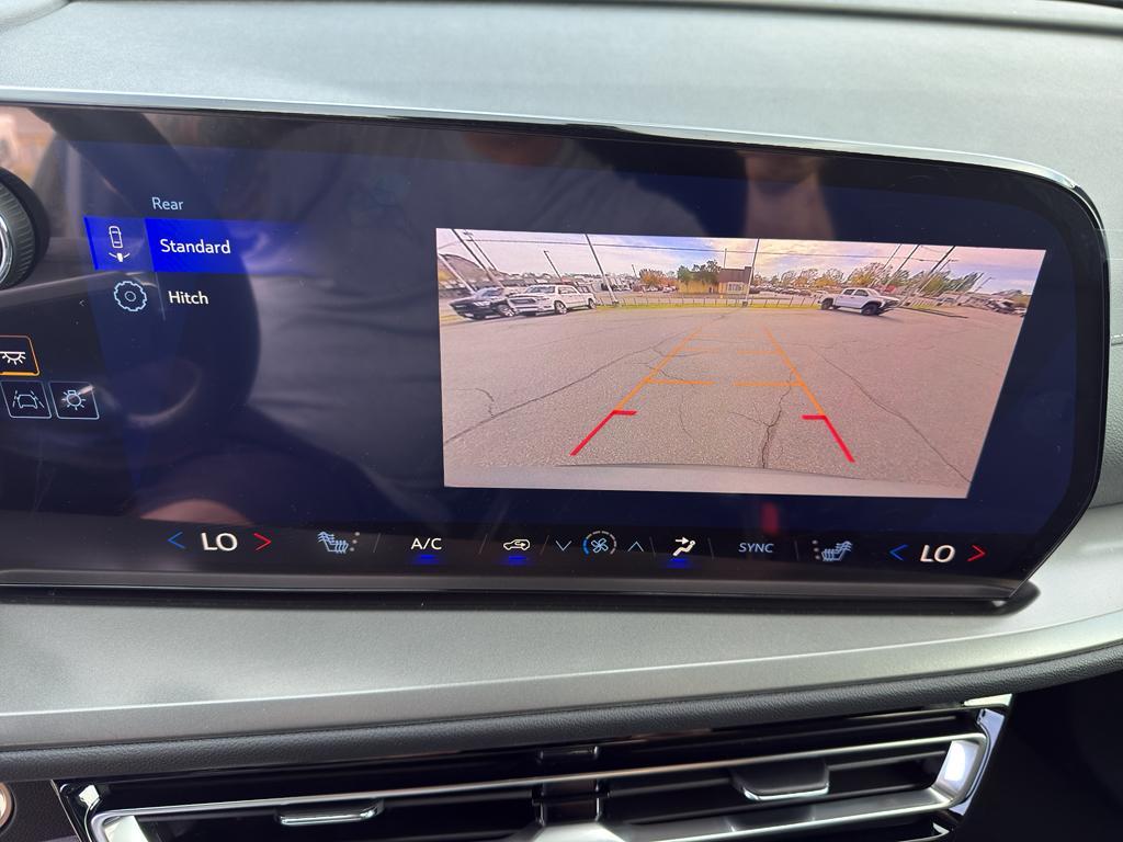 new 2026 Chevrolet Traverse car, priced at $40,882