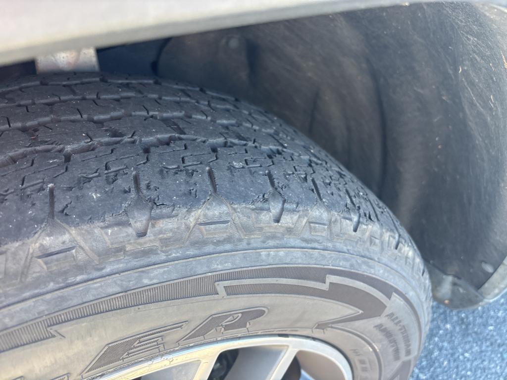 used 2017 Jeep Grand Cherokee car, priced at $14,258