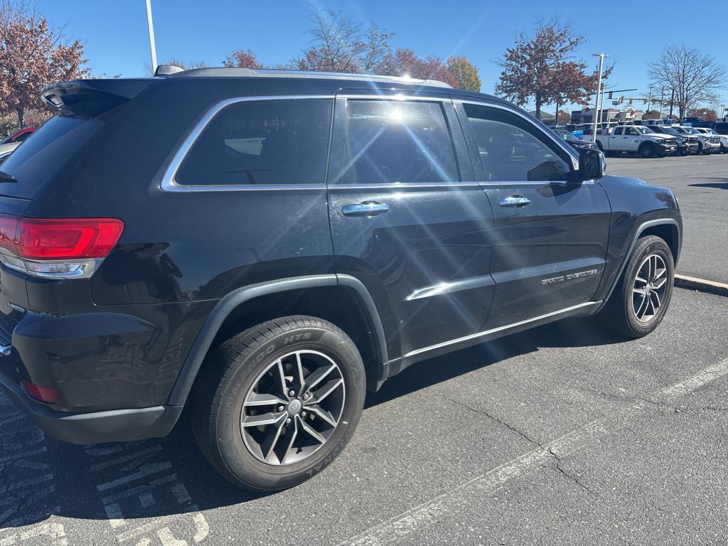 used 2017 Jeep Grand Cherokee car, priced at $14,258