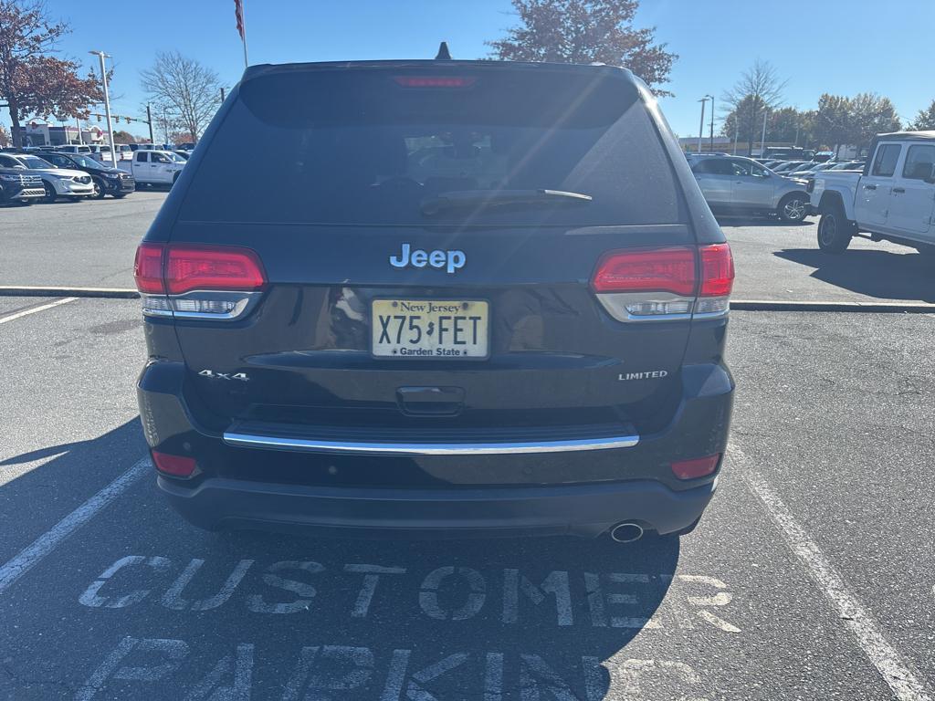 used 2017 Jeep Grand Cherokee car, priced at $14,258