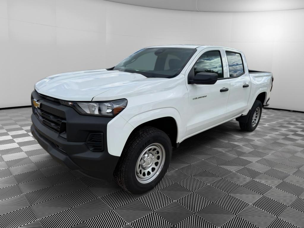 new 2025 Chevrolet Colorado car, priced at $32,595