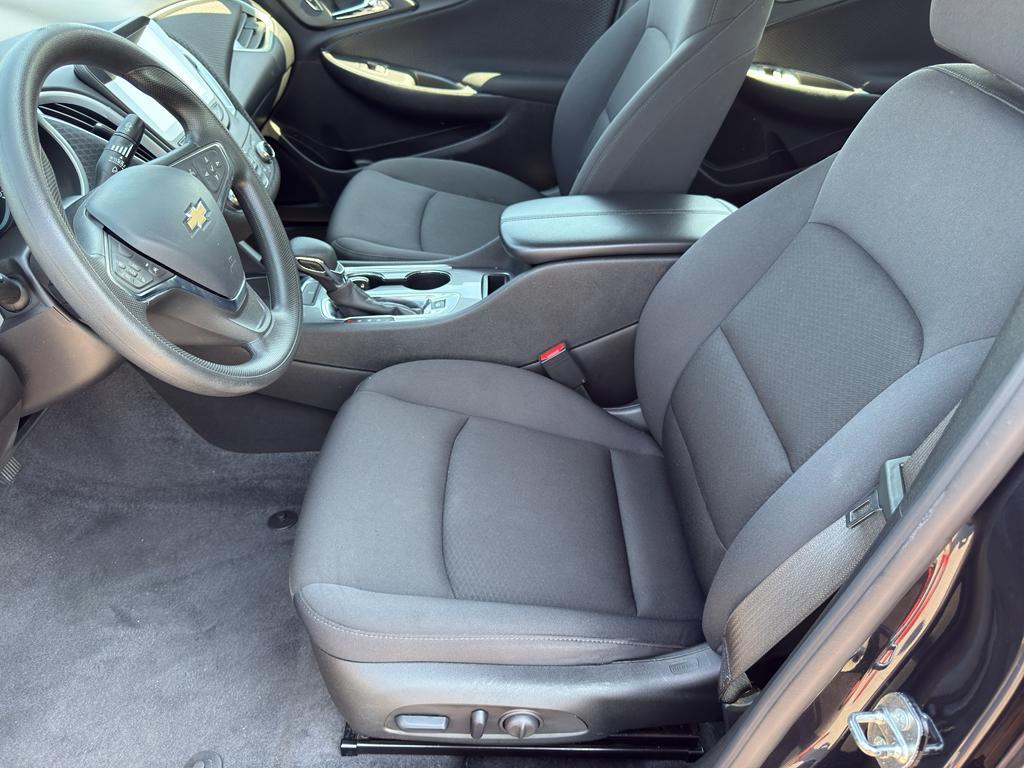 used 2023 Chevrolet Malibu car, priced at $20,986