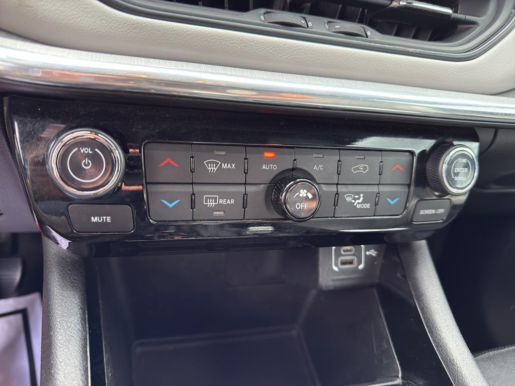 used 2023 Jeep Compass car, priced at $23,955