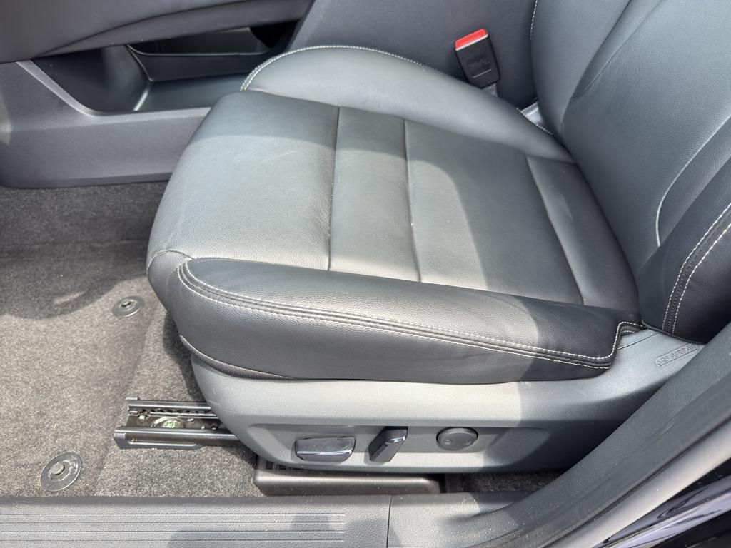 used 2023 Nissan Rogue car, priced at $23,259