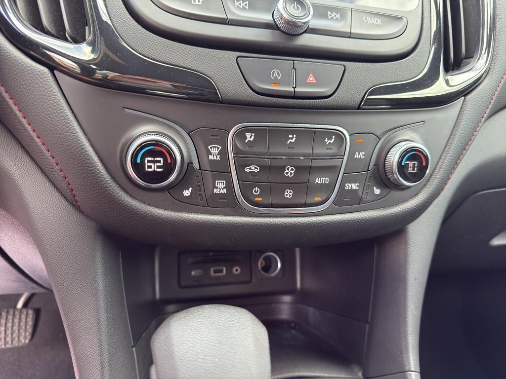 used 2022 Chevrolet Equinox car, priced at $23,768