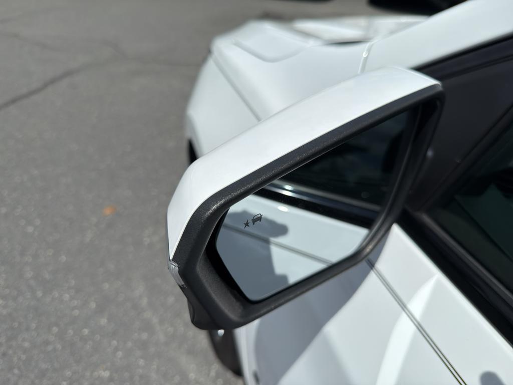 used 2022 Chevrolet Equinox car, priced at $23,768