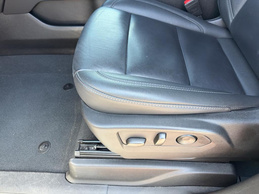 used 2024 Chevrolet Suburban car, priced at $51,485