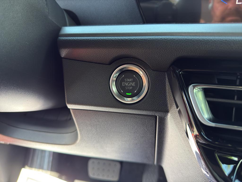 new 2026 Chevrolet Traverse car, priced at $41,806