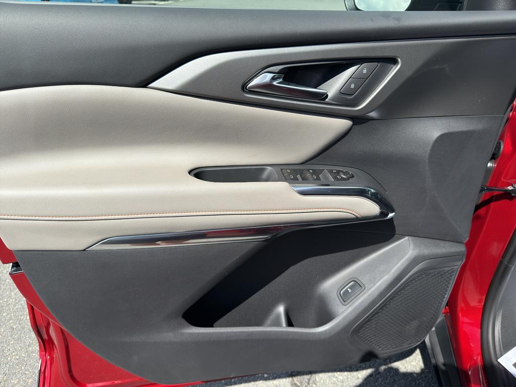 new 2026 Chevrolet Traverse car, priced at $41,806