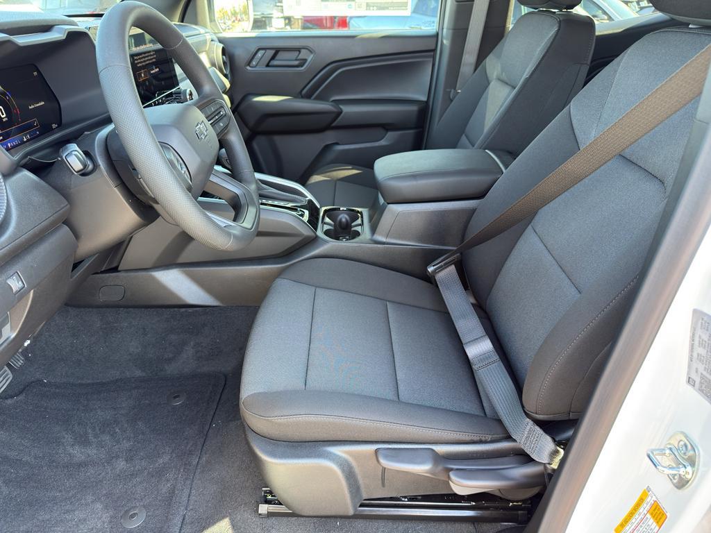 new 2026 Chevrolet Colorado car, priced at $38,995