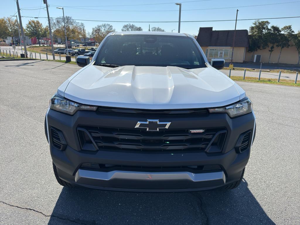 new 2026 Chevrolet Colorado car, priced at $38,995