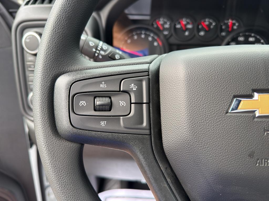 new 2025 Chevrolet Silverado 1500 car, priced at $41,720