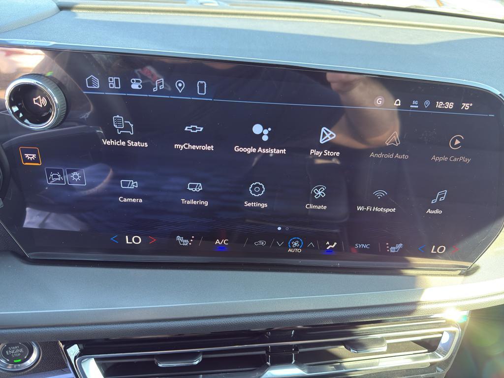 new 2026 Chevrolet Traverse car, priced at $40,882