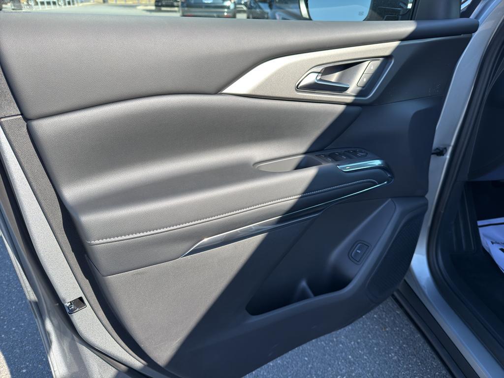 new 2026 Chevrolet Traverse car, priced at $40,882