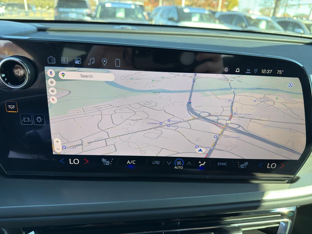 new 2026 Chevrolet Traverse car, priced at $40,882