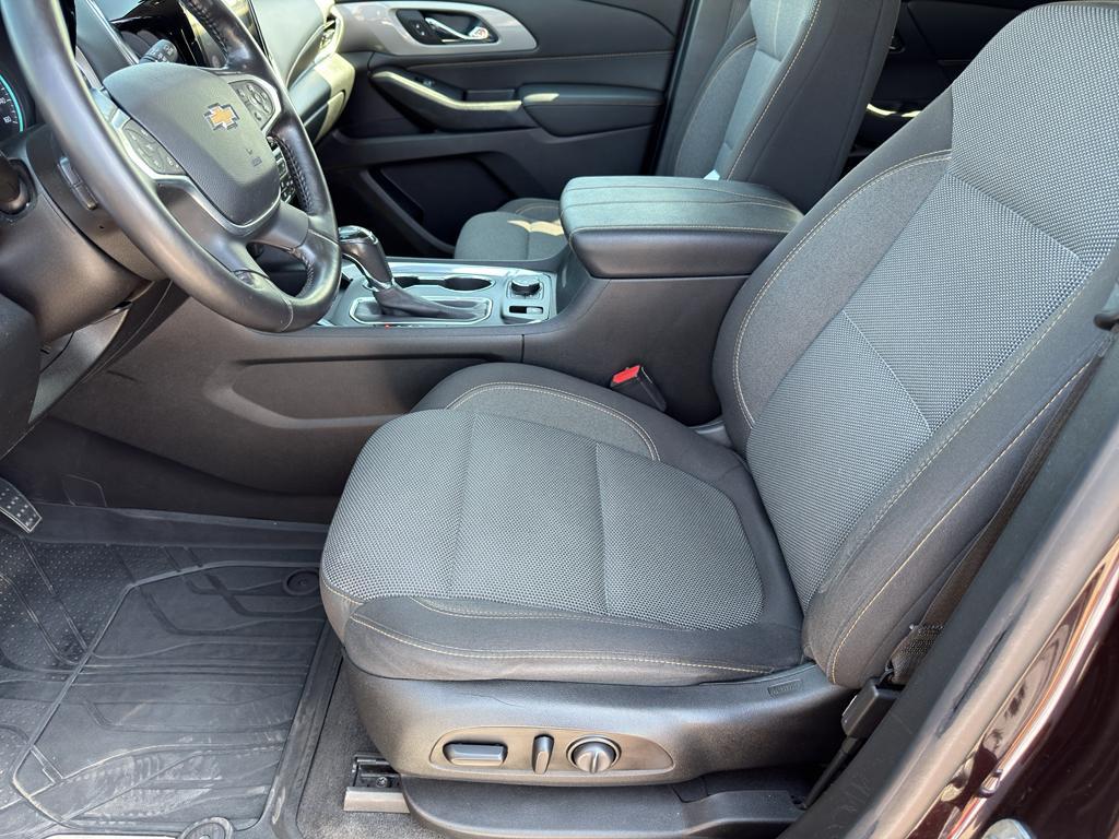 used 2020 Chevrolet Traverse car, priced at $20,199