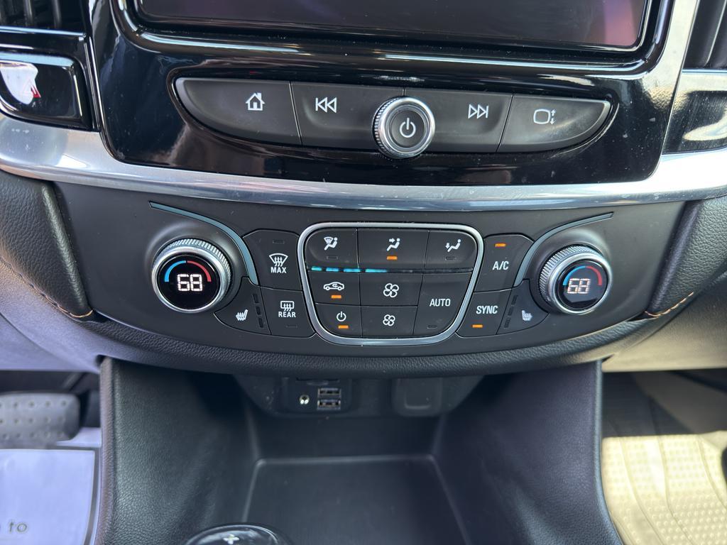 used 2020 Chevrolet Traverse car, priced at $20,199