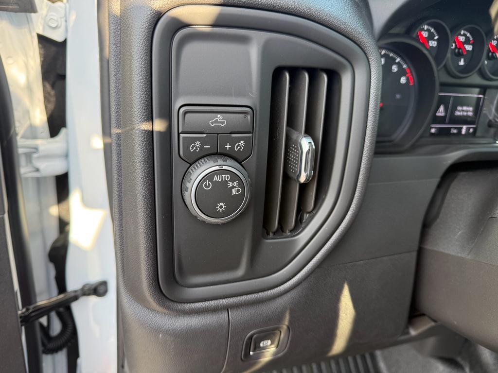 new 2026 Chevrolet Silverado 1500 car, priced at $35,915