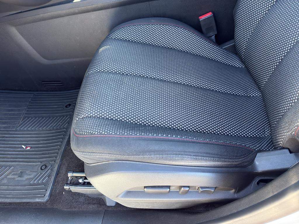 used 2016 Chevrolet Equinox car, priced at $11,485