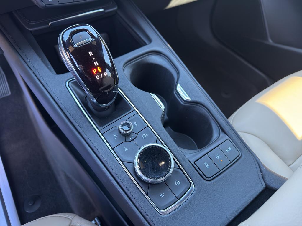 used 2025 Cadillac XT4 car, priced at $38,991