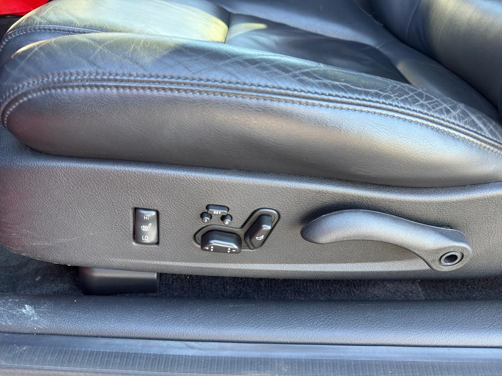 used 2005 Chevrolet SSR car, priced at $29,995