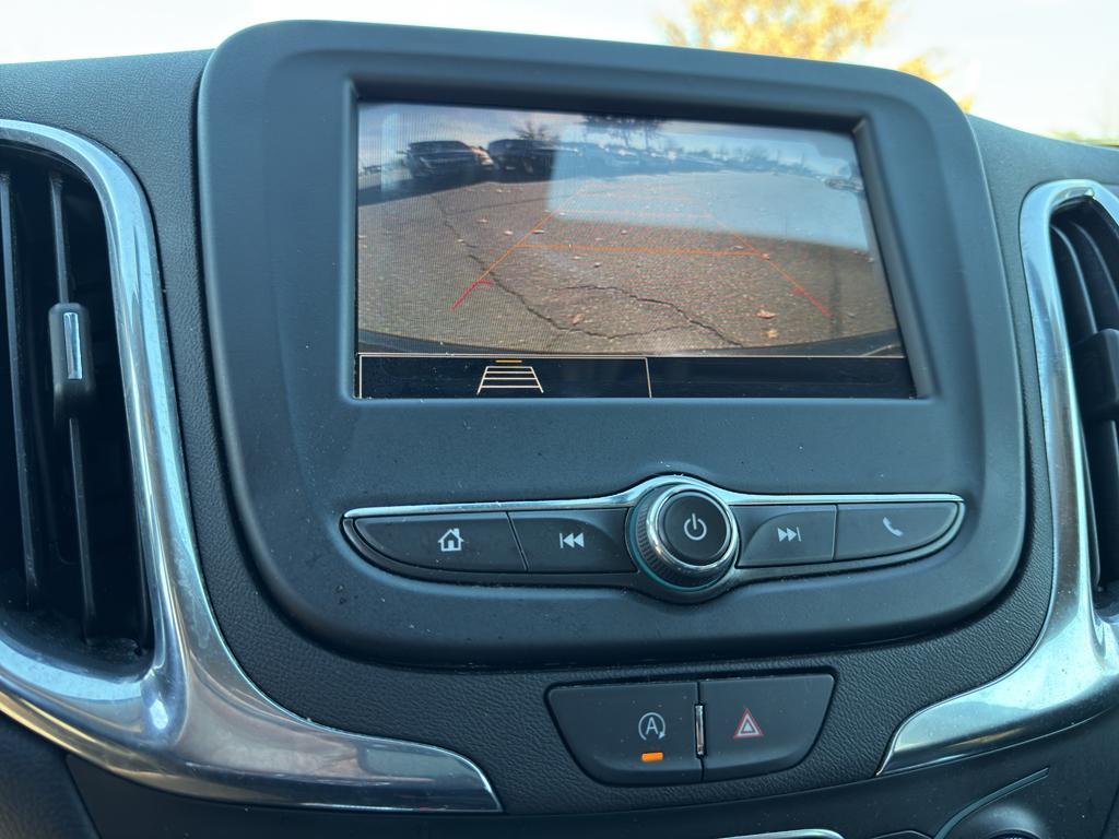 used 2023 Chevrolet Equinox car, priced at $20,468