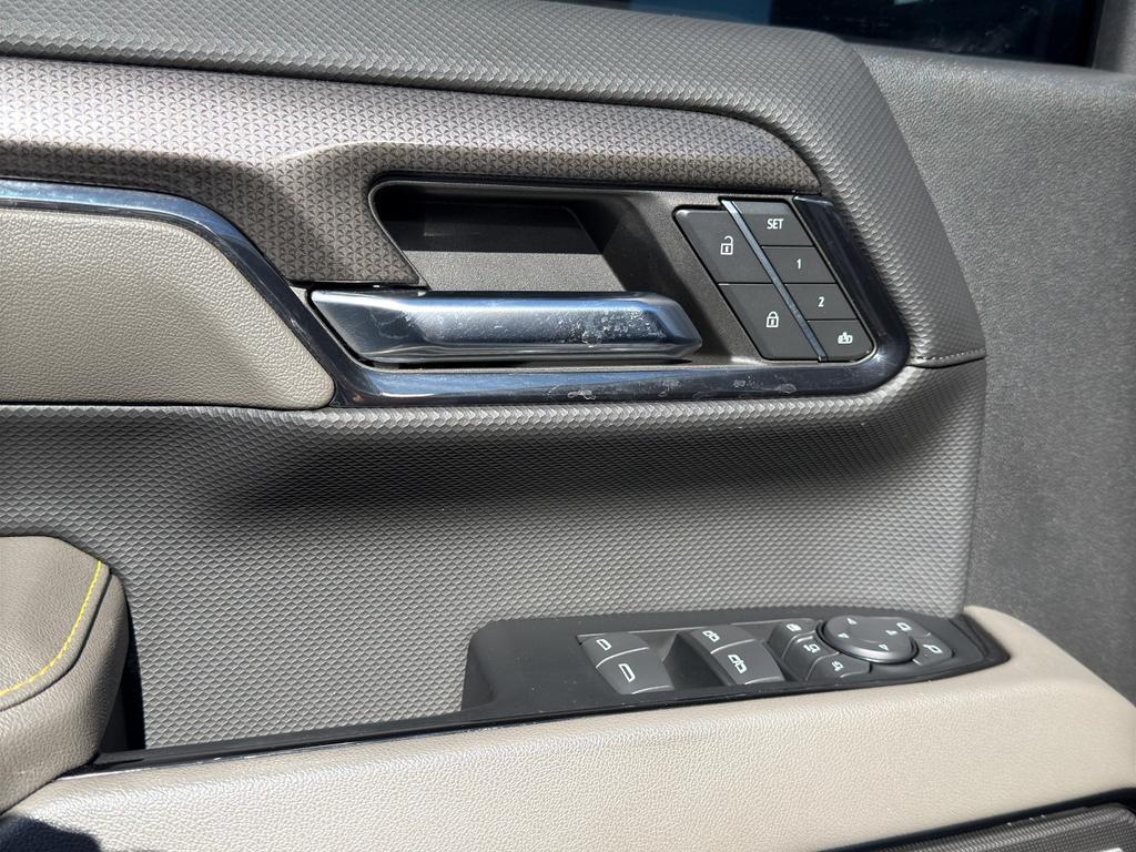 used 2024 Chevrolet Silverado 2500 car, priced at $69,489