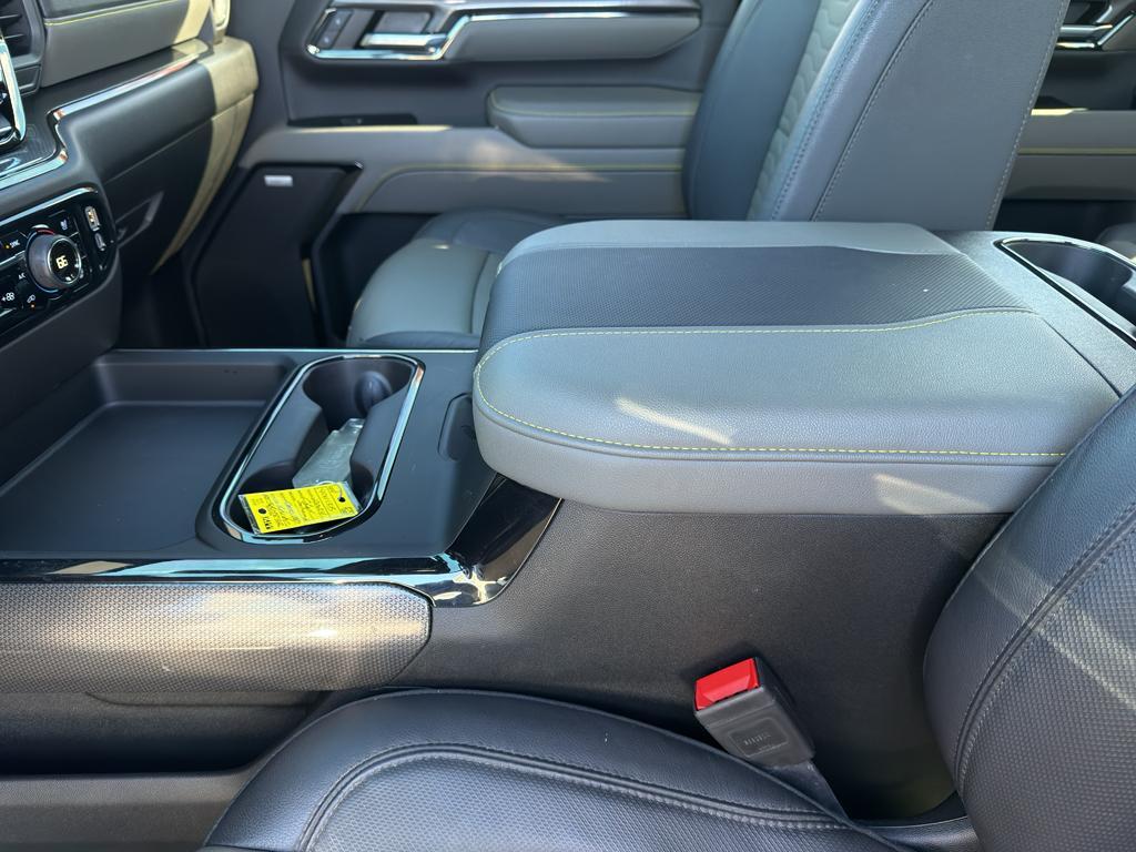 used 2024 Chevrolet Silverado 2500 car, priced at $69,489