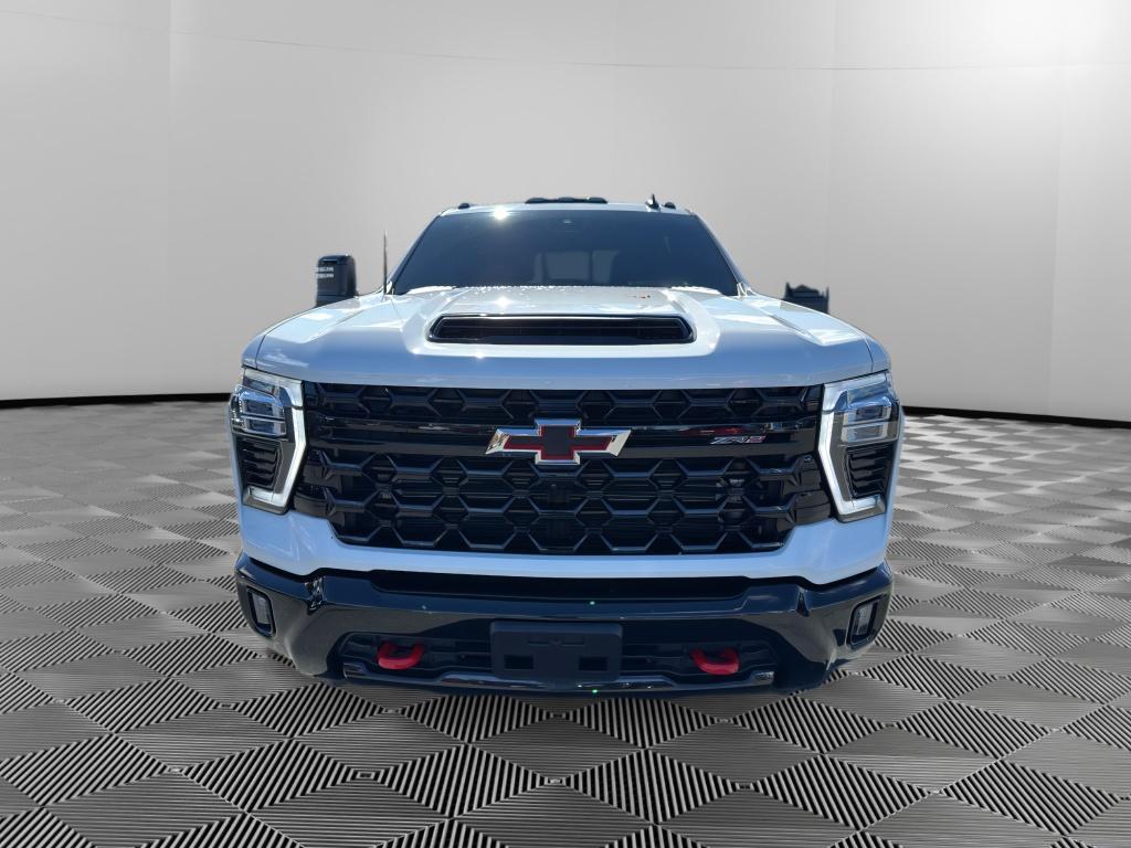 used 2024 Chevrolet Silverado 2500 car, priced at $69,489