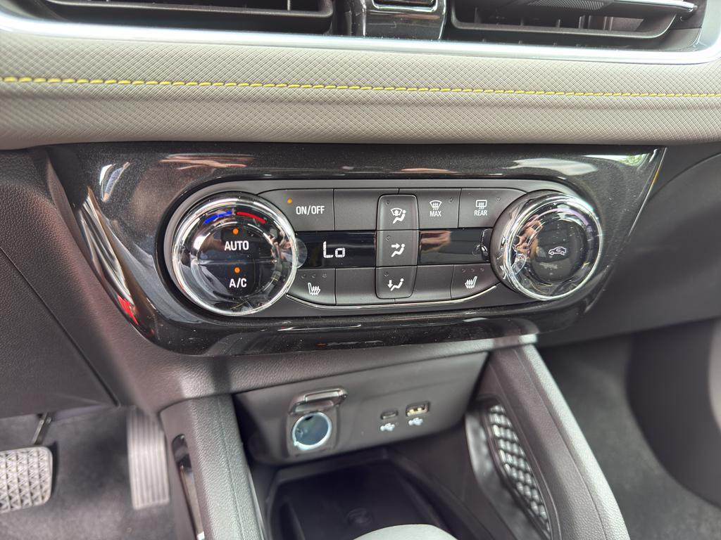 new 2026 Chevrolet TrailBlazer car, priced at $30,424