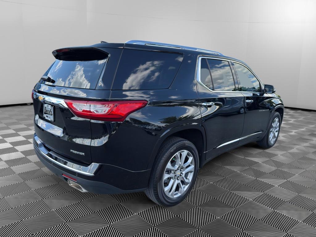used 2021 Chevrolet Traverse car, priced at $27,459
