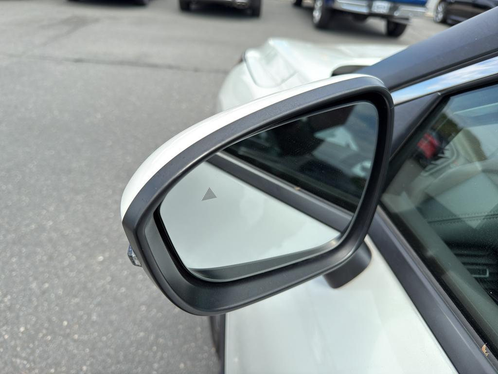 used 2022 Nissan Rogue car, priced at $21,859