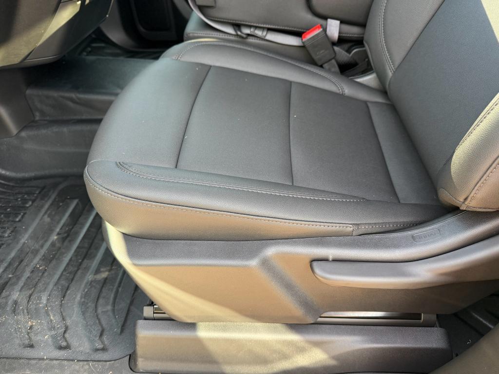 new 2026 Chevrolet Silverado 1500 car, priced at $38,550