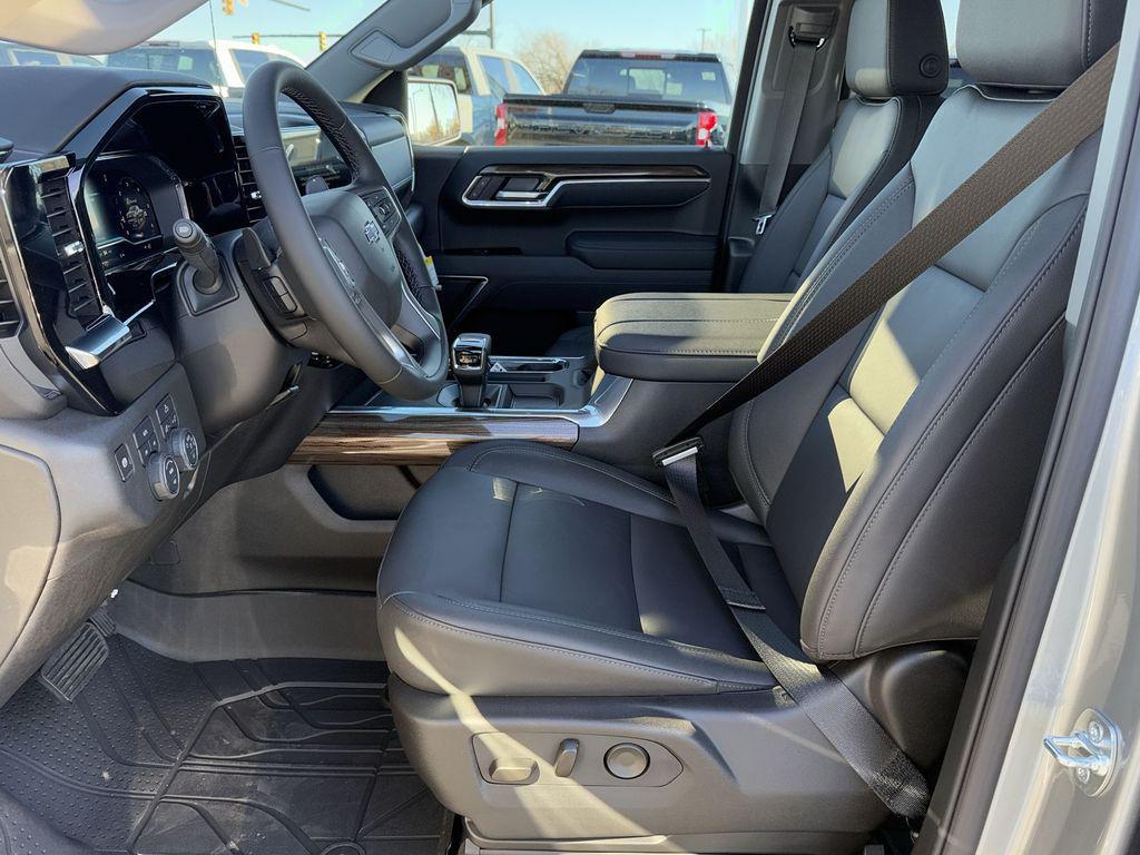 new 2025 Chevrolet Silverado 1500 car, priced at $65,614