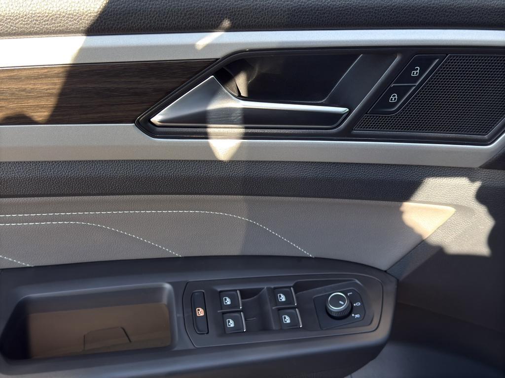 used 2023 Volkswagen Atlas car, priced at $29,991